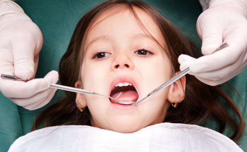 10 Signs Your Child Needs to Visit a Pediatric Dentist Immediately